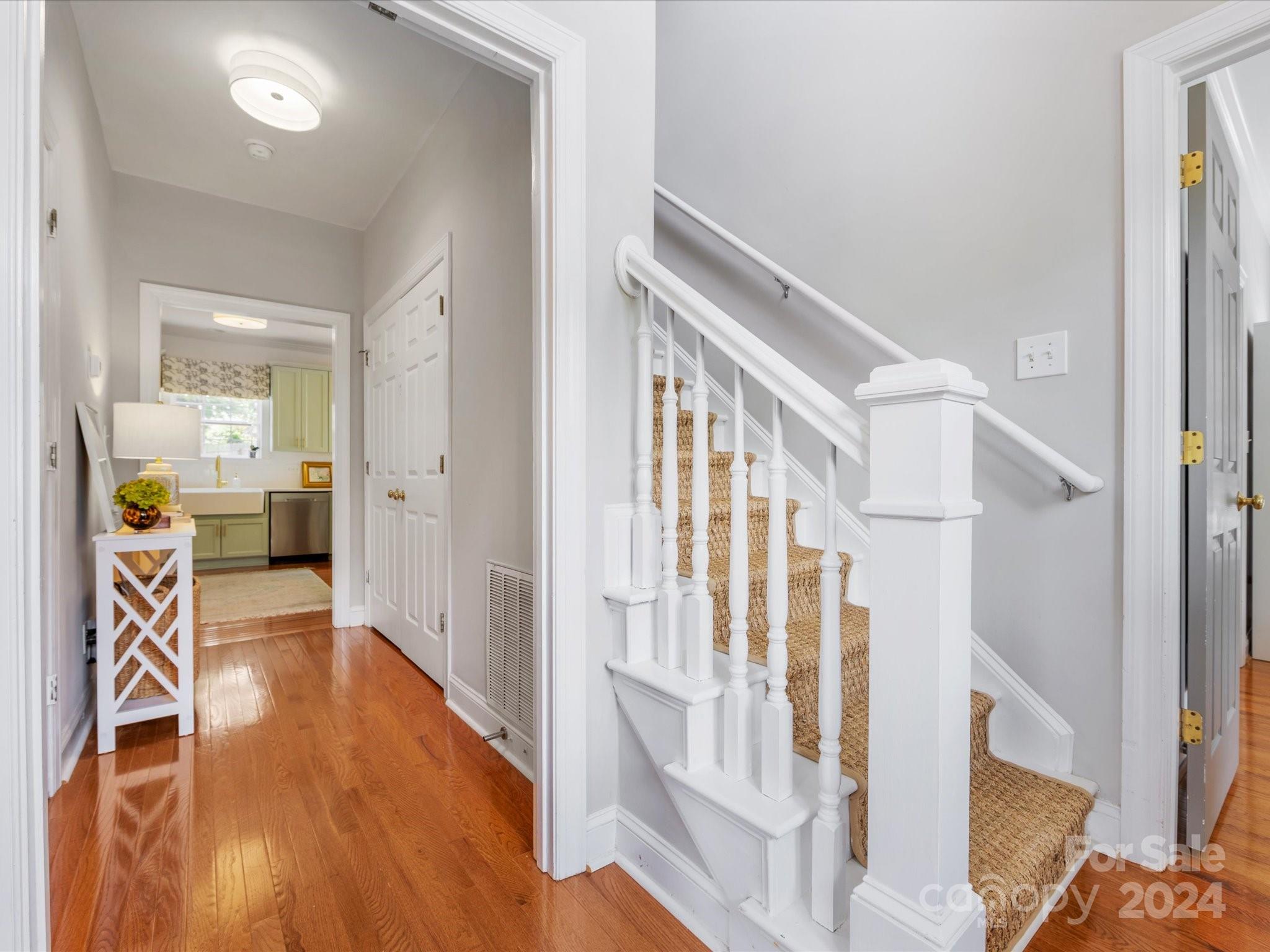 4556 Emory Lane Charlotte NC 28211