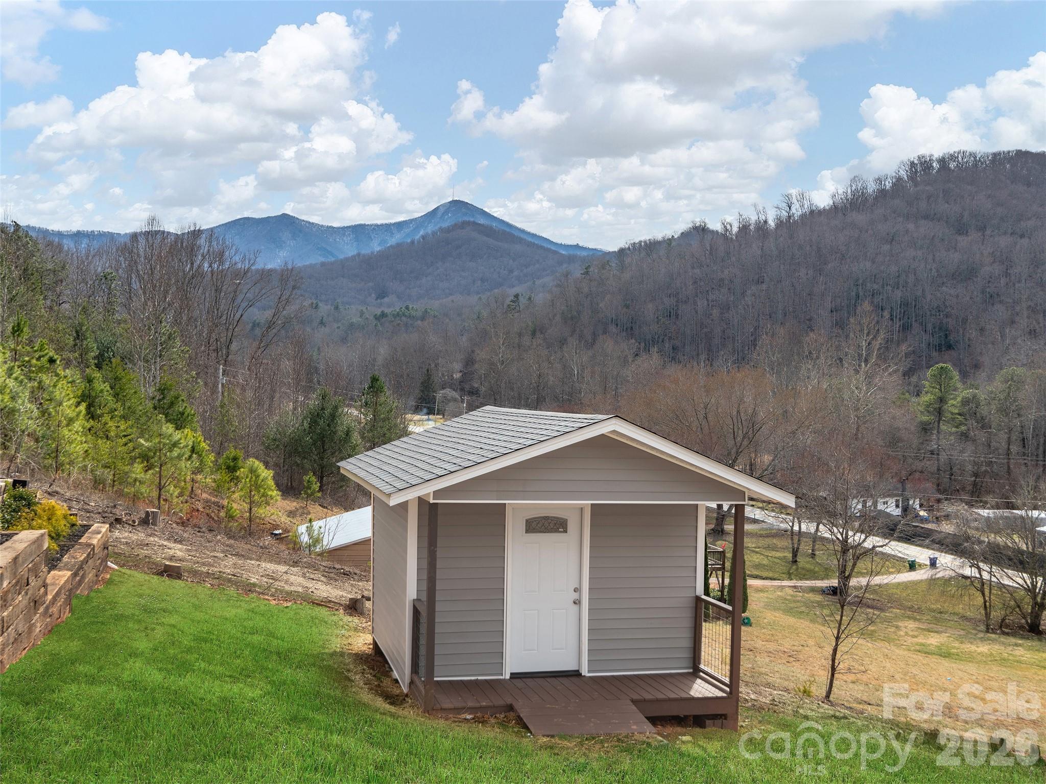 22 Honey Locust Lane Candler NC 28715