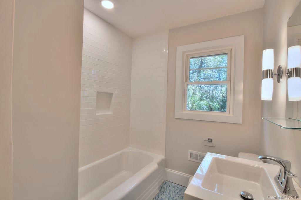 3810 Colebrook Road Charlotte NC 28215