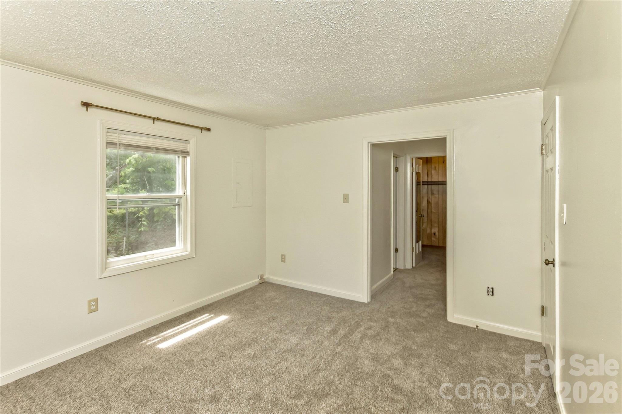 7 Teaneck Circle Hendersonville NC 28791