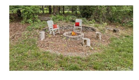 7 Teaneck Circle Hendersonville NC 28791