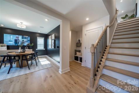 4024 Cue Court Charlotte NC 28205