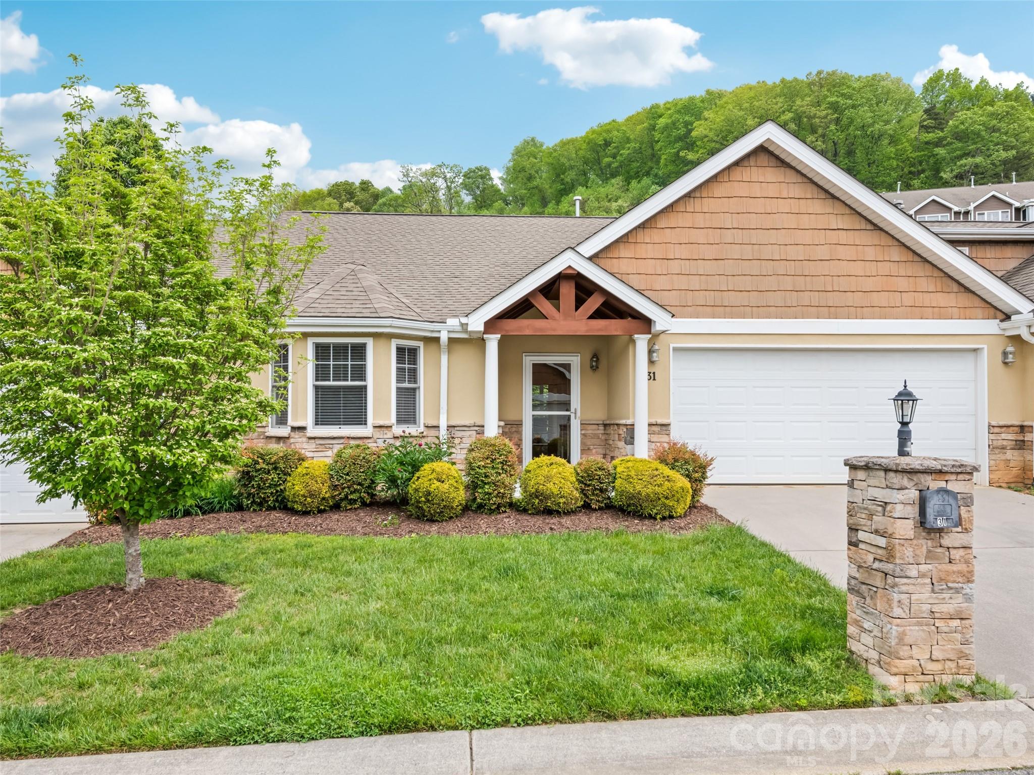 31 Denali Lane Waynesville NC 28786