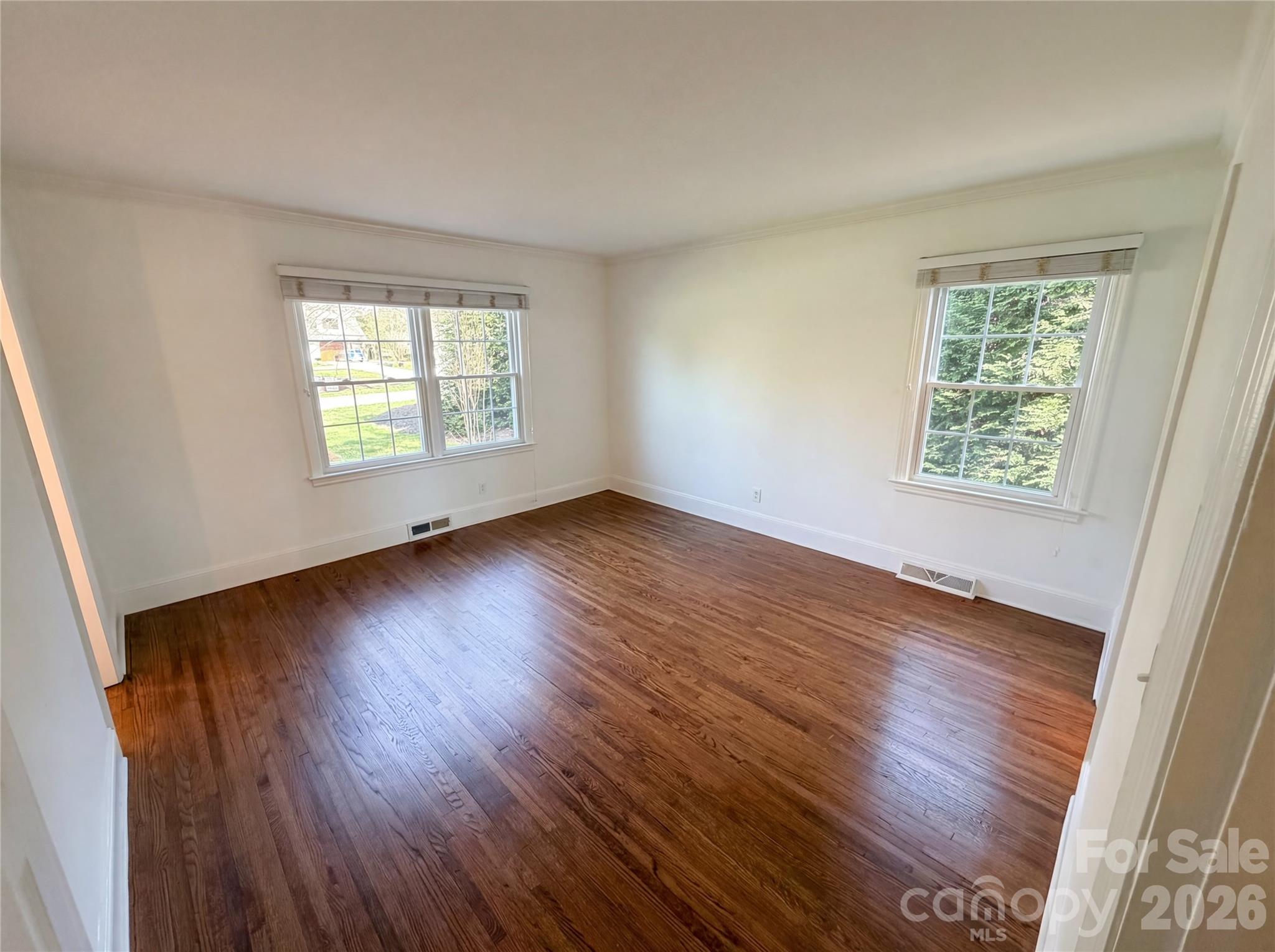 4467 Woodlark Lane Charlotte NC 28211