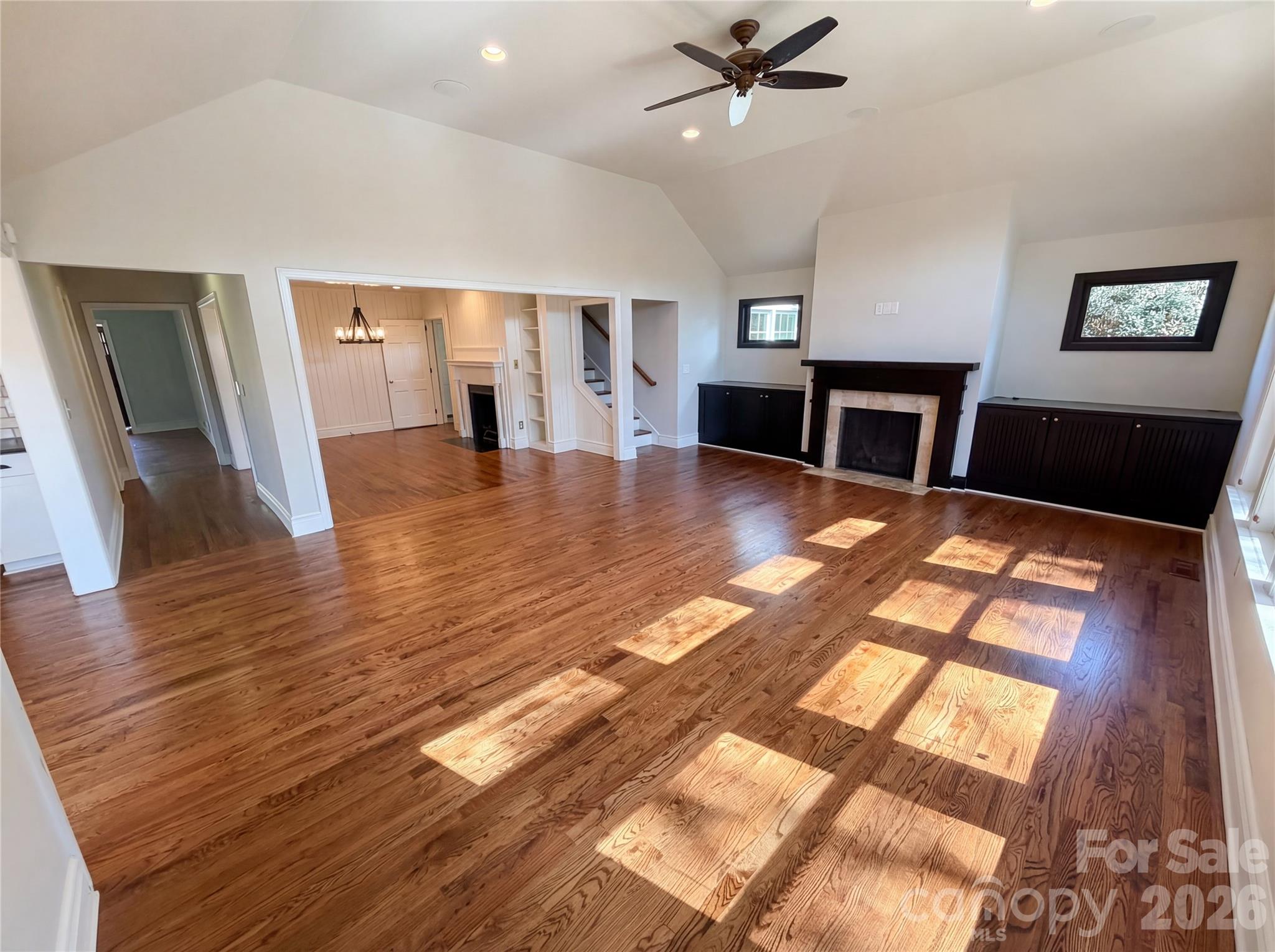 4467 Woodlark Lane Charlotte NC 28211