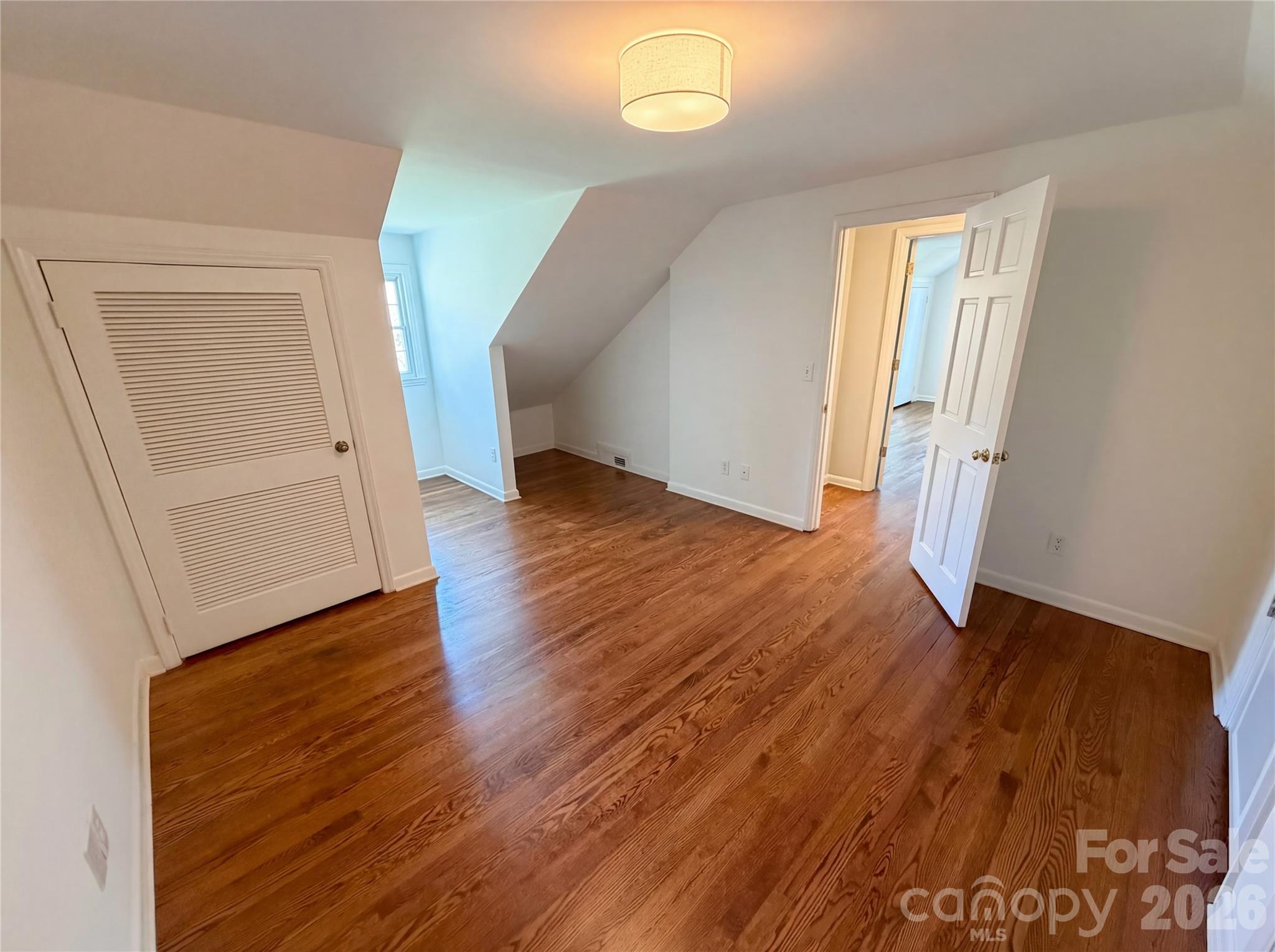 4467 Woodlark Lane Charlotte NC 28211