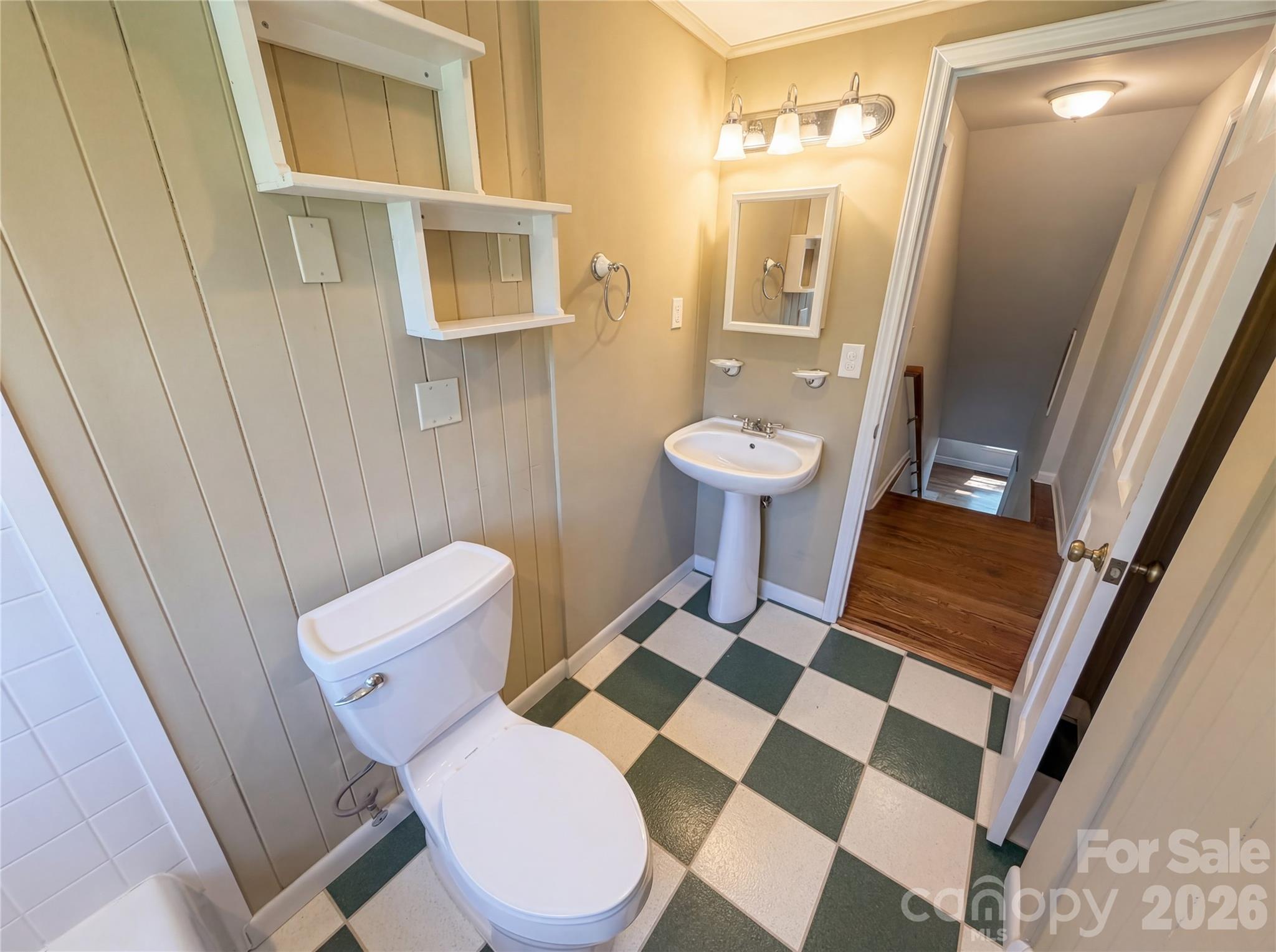 4467 Woodlark Lane Charlotte NC 28211