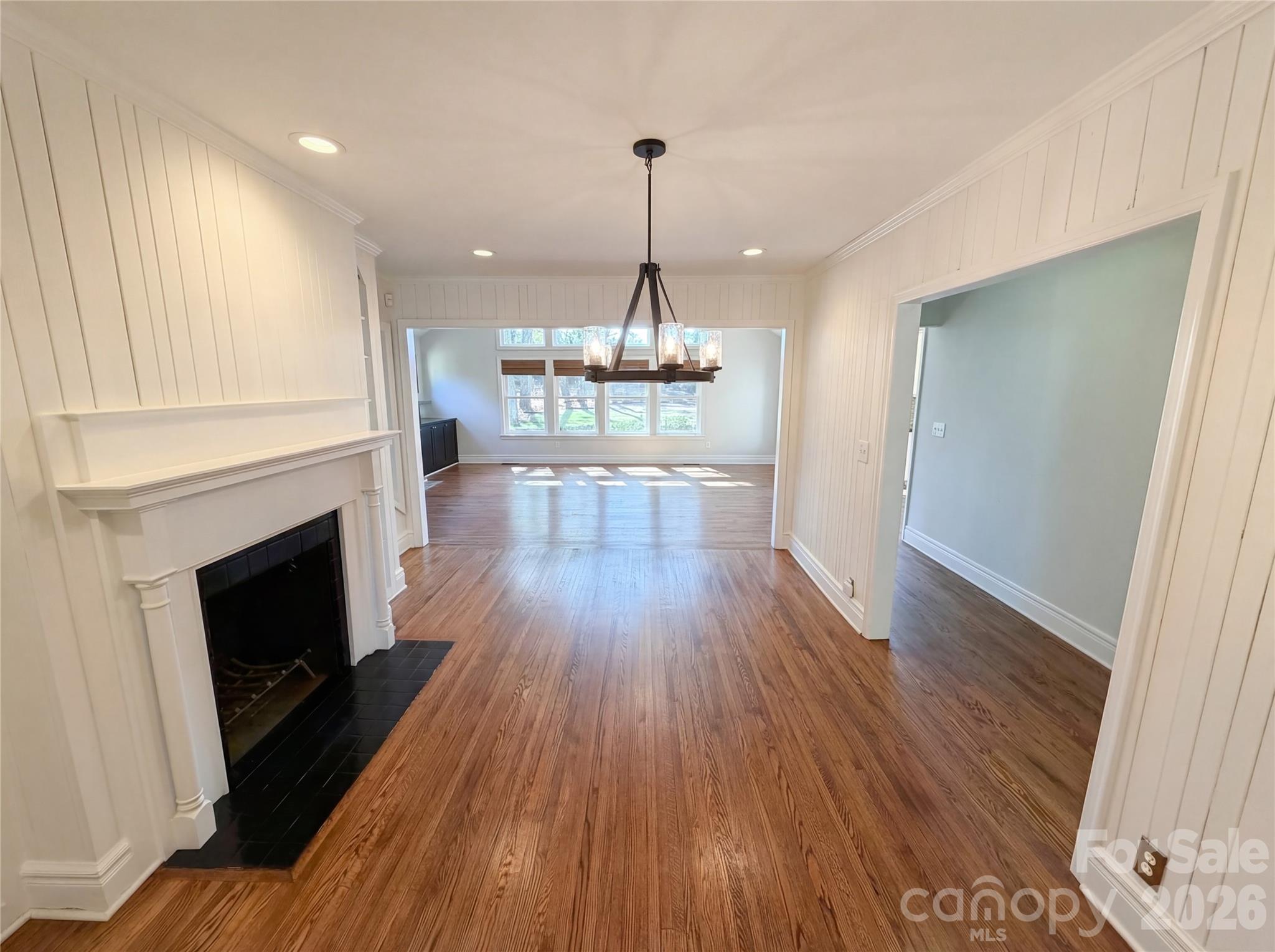 4467 Woodlark Lane Charlotte NC 28211