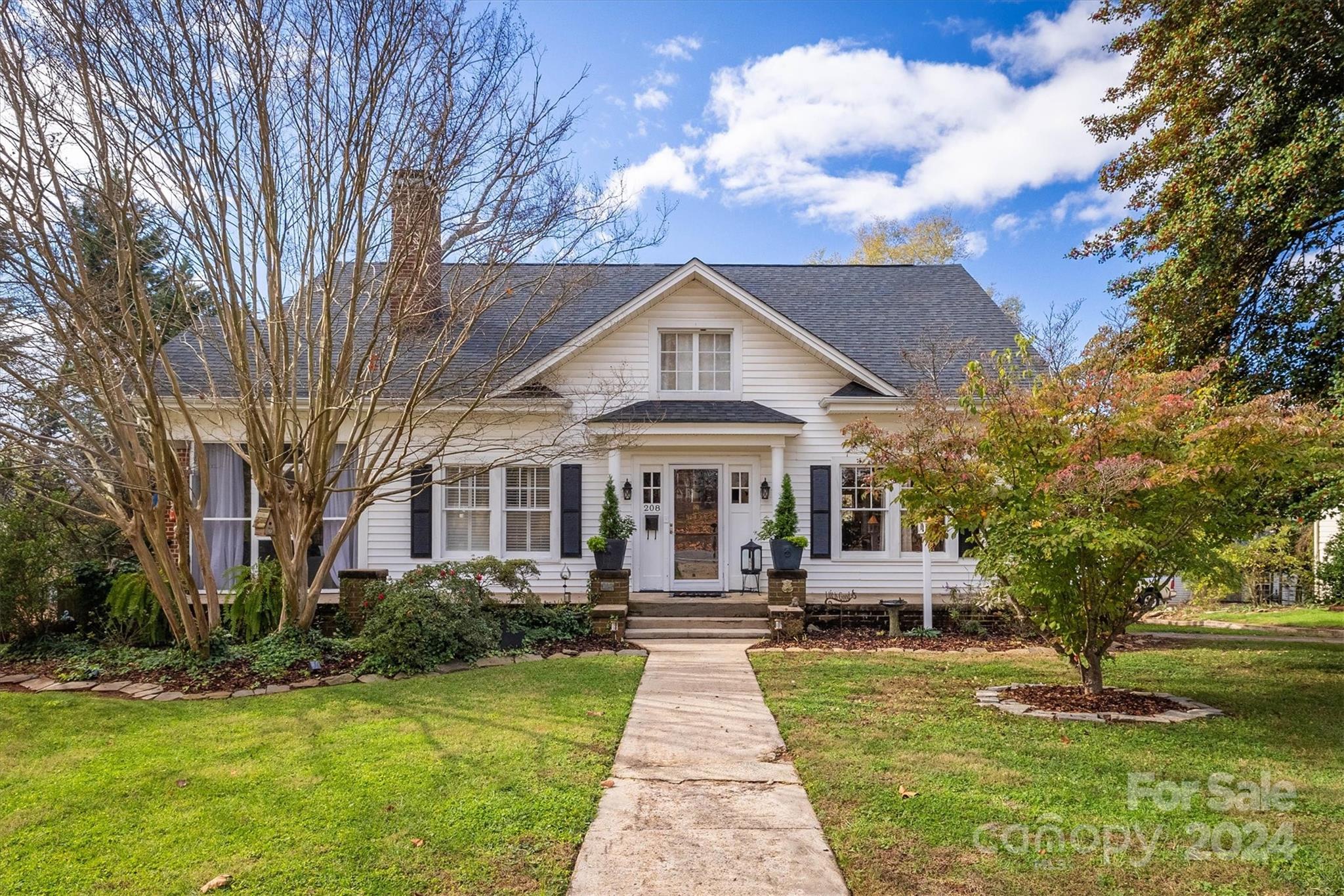 208 S College Street Morganton NC 28655