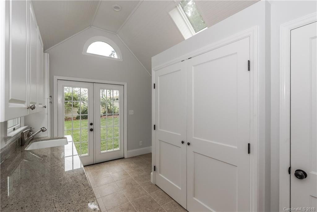 4721 Walden Court Charlotte NC 28210