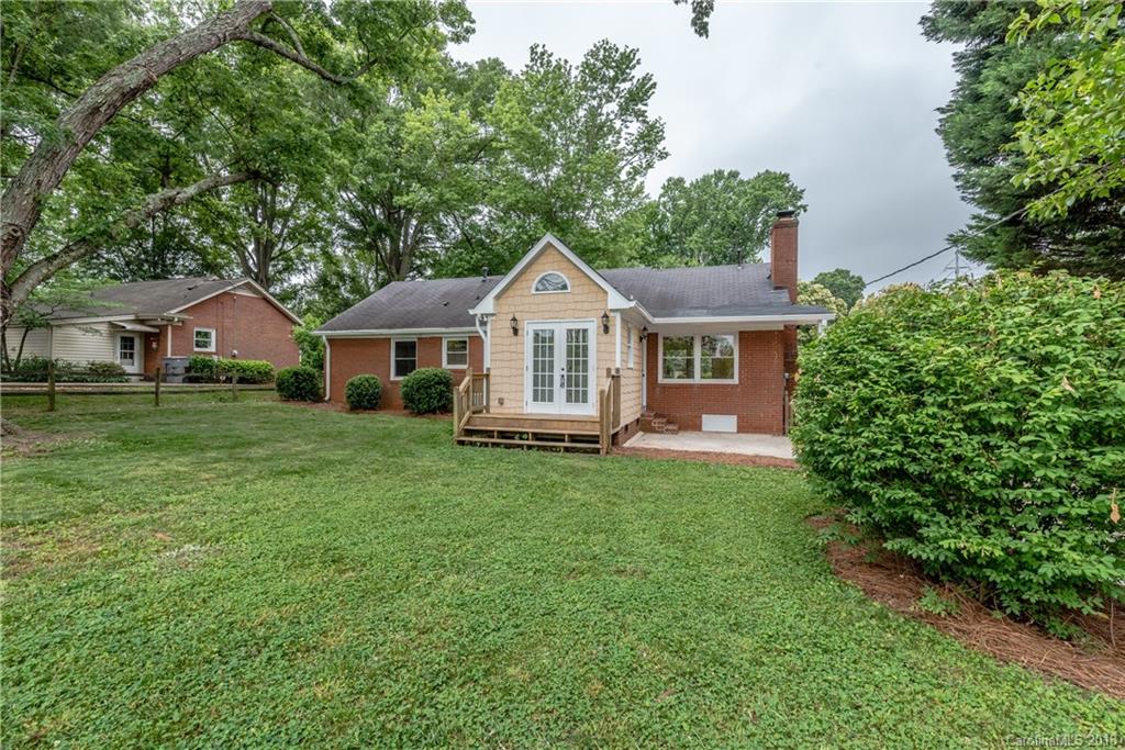 4721 Walden Court Charlotte NC 28210