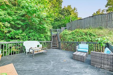 304 Greenwood Place Belmont NC 28012