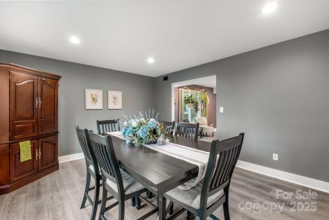 304 Greenwood Place Belmont NC 28012