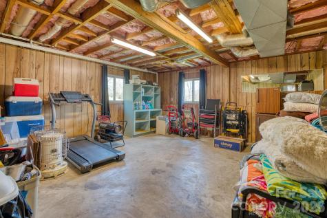 2456 Hendersonville Highway Pisgah Forest NC 28768