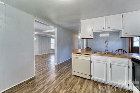 2456 Hendersonville Highway Pisgah Forest NC 28768