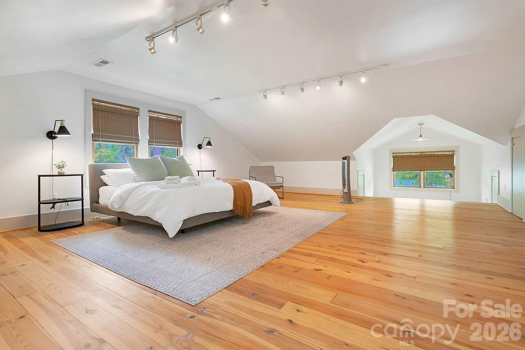 49 Miner Street Brevard NC 28712