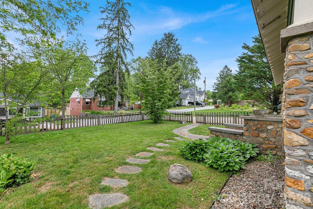 49 Miner Street Brevard NC 28712