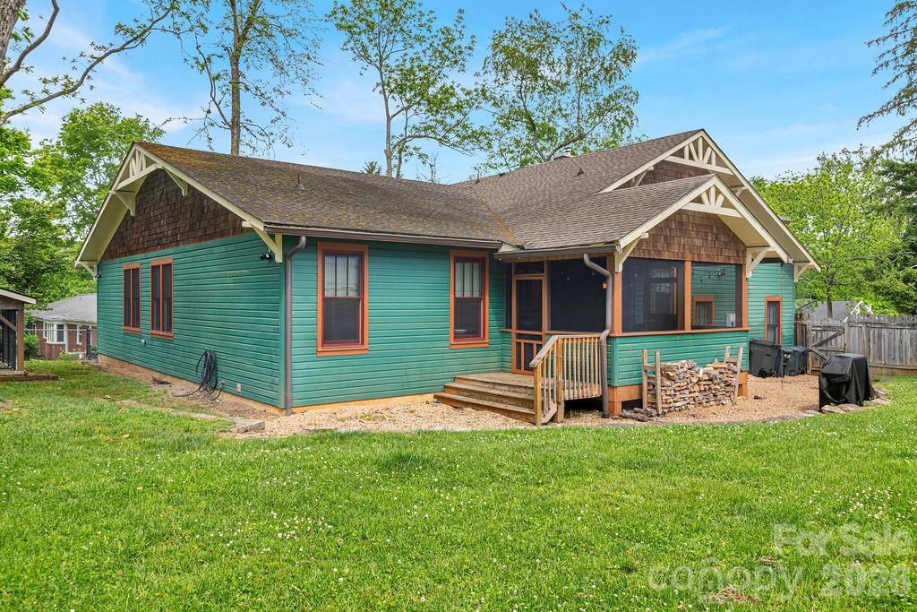 49 Miner Street Brevard NC 28712