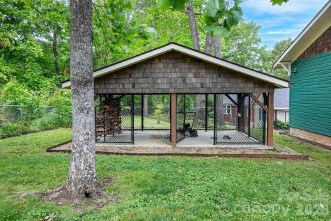 49 Miner Street Brevard NC 28712