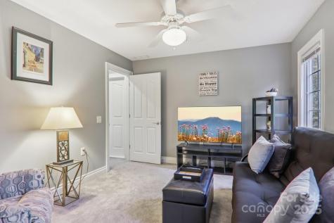 1 Bideford Row Asheville NC 28803