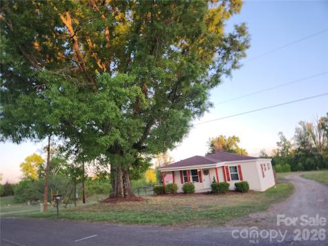 1734 Sneed Drive Shelby NC 28150