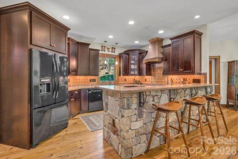 355 Oakley Green Boone NC 28607