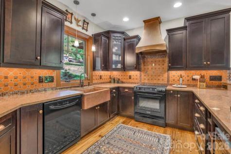 355 Oakley Green Boone NC 28607