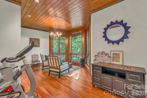 355 Oakley Green Boone NC 28607