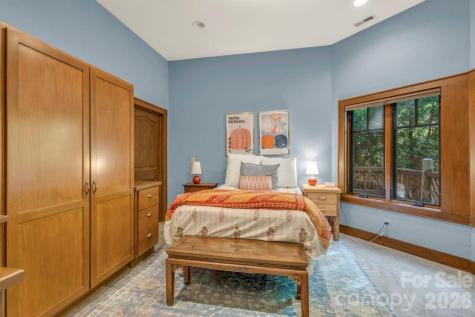 355 Oakley Green Boone NC 28607