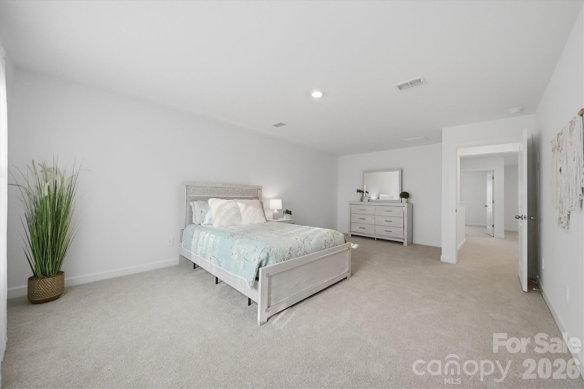 2076 Sunflower Circle Newton NC 28658