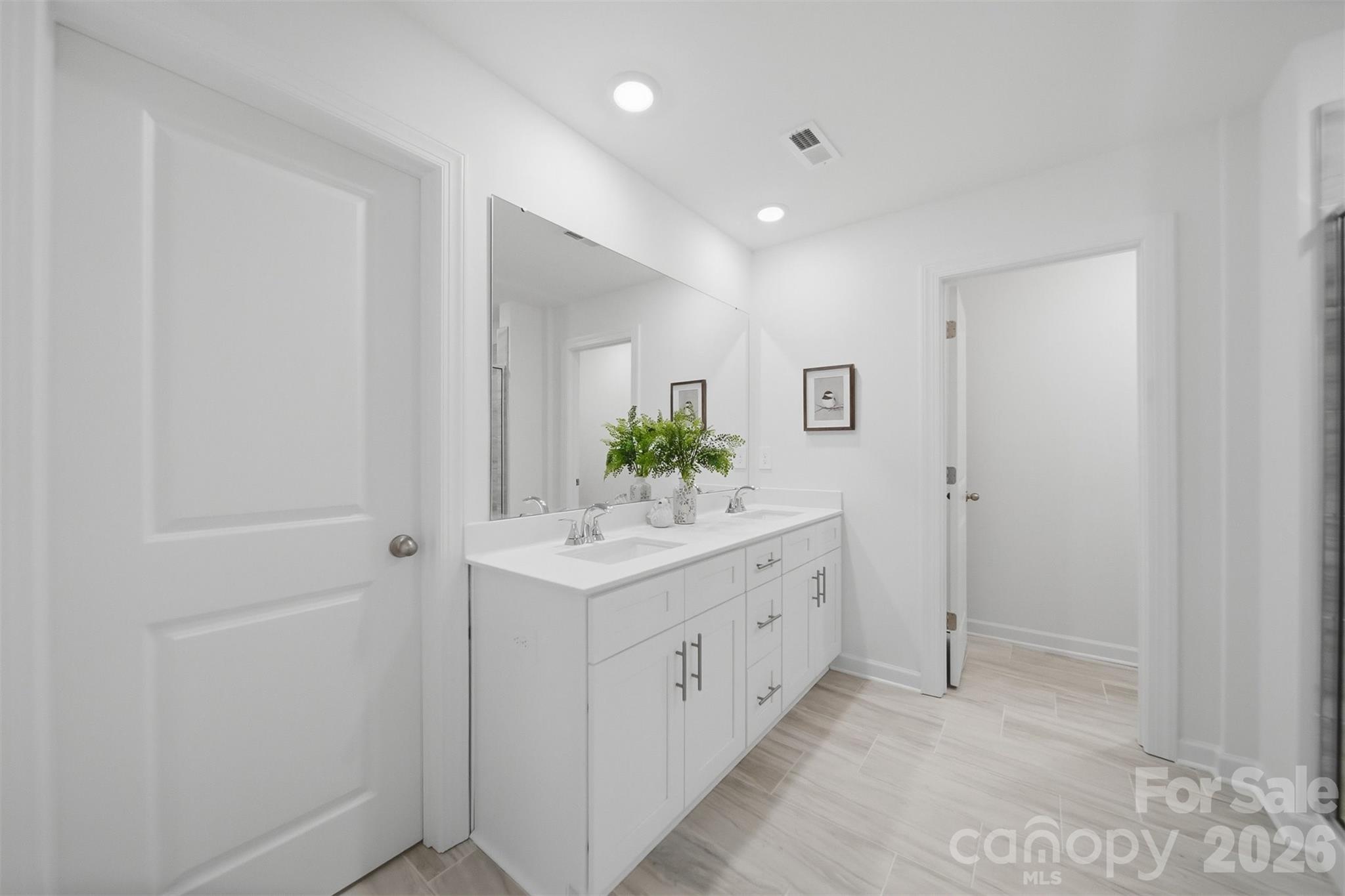 2076 Sunflower Circle Newton NC 28658