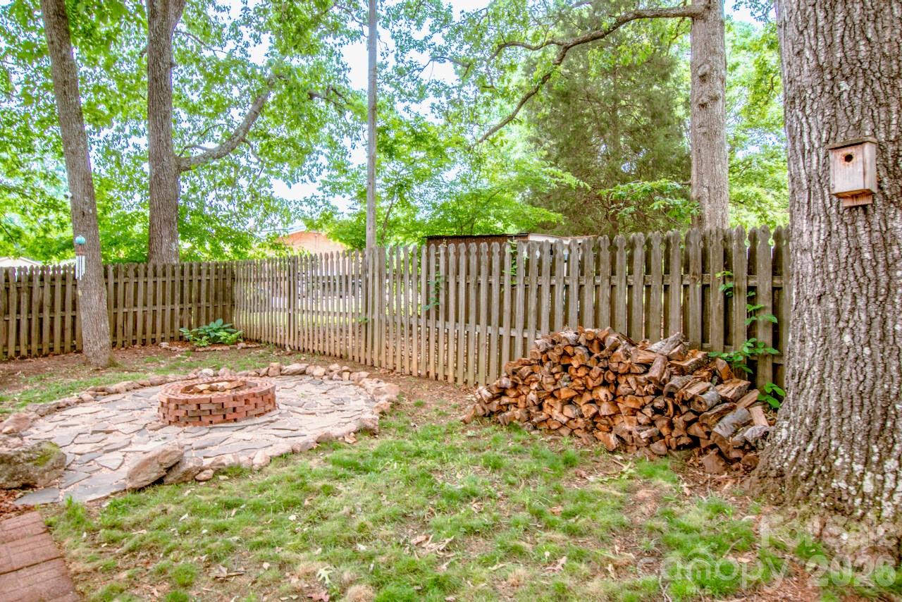 351 Eastwood Drive Lincolnton NC 28092