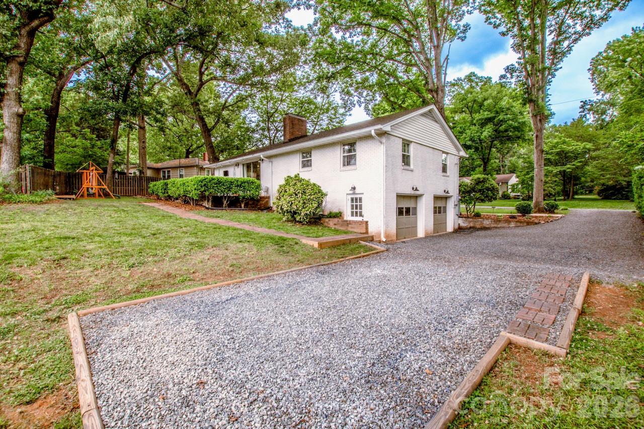 351 Eastwood Drive Lincolnton NC 28092