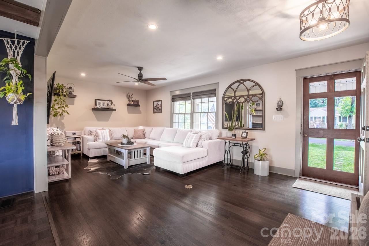 351 Eastwood Drive Lincolnton NC 28092