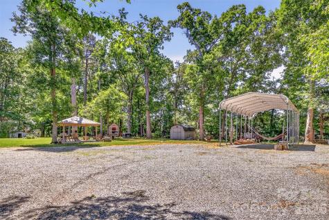 9807 Black Road Midland NC 28107