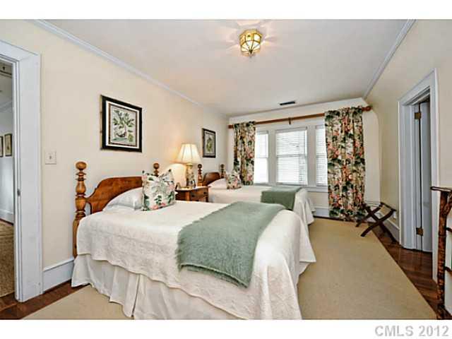 2415 Charlotte Drive Charlotte NC 28203