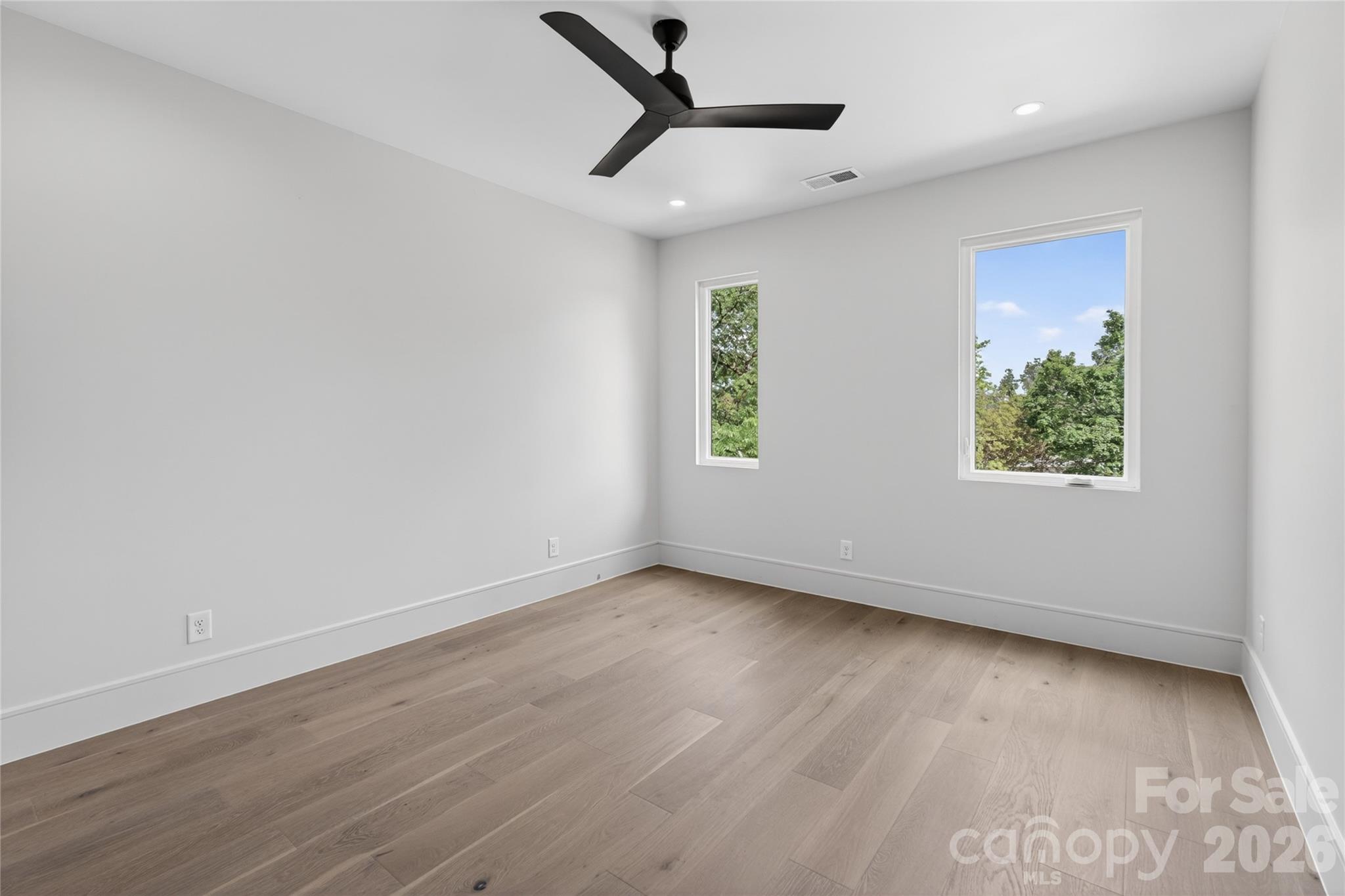 2616 Revolution Park Drive Charlotte NC 28208