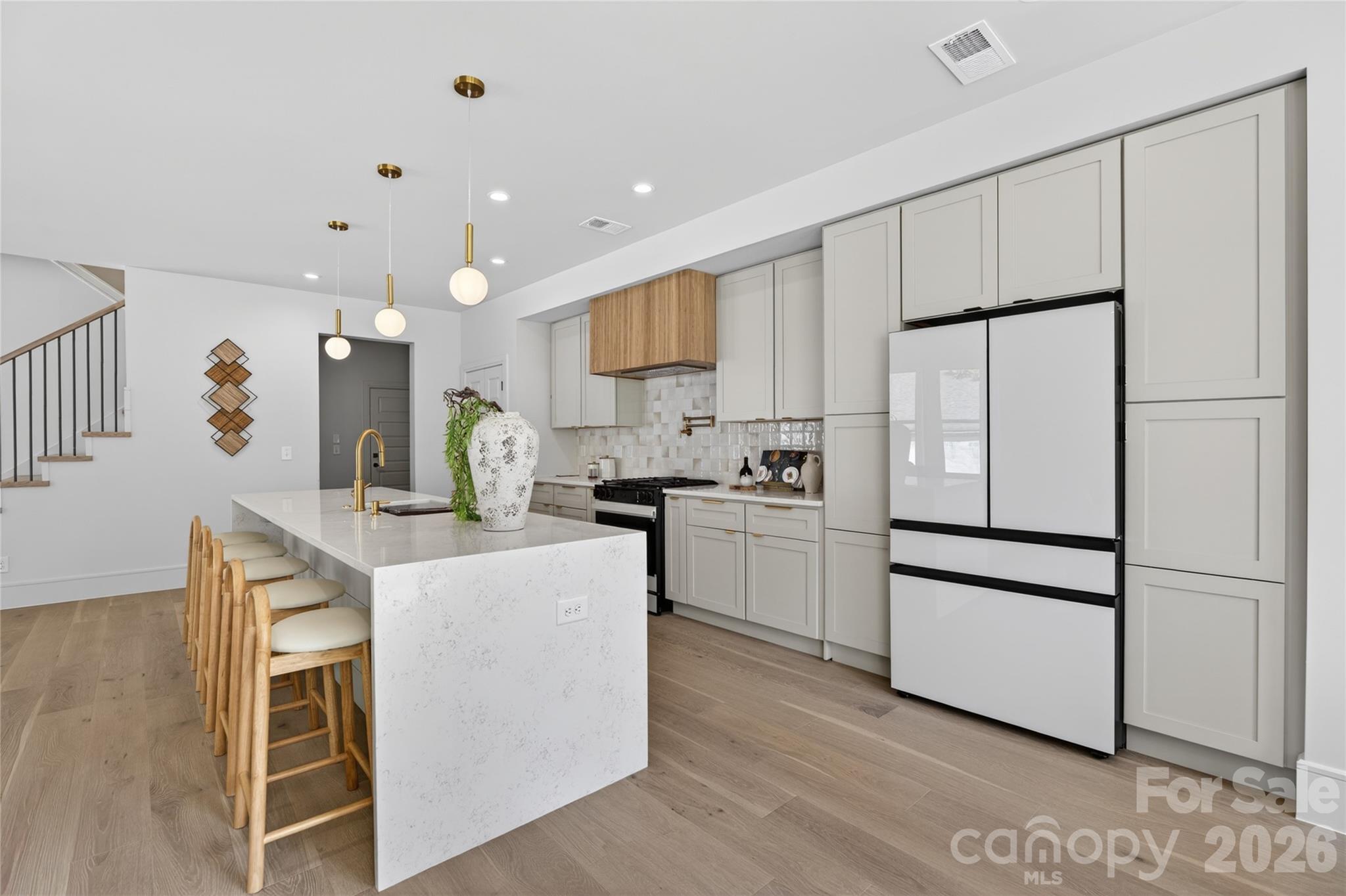 2616 Revolution Park Drive Charlotte NC 28208