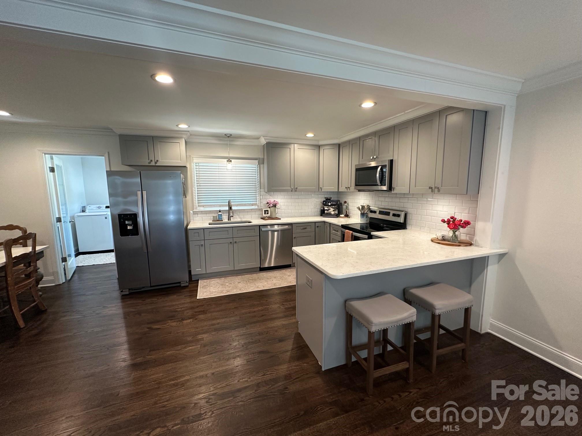 3821 Dunwoody Drive Charlotte NC 28215