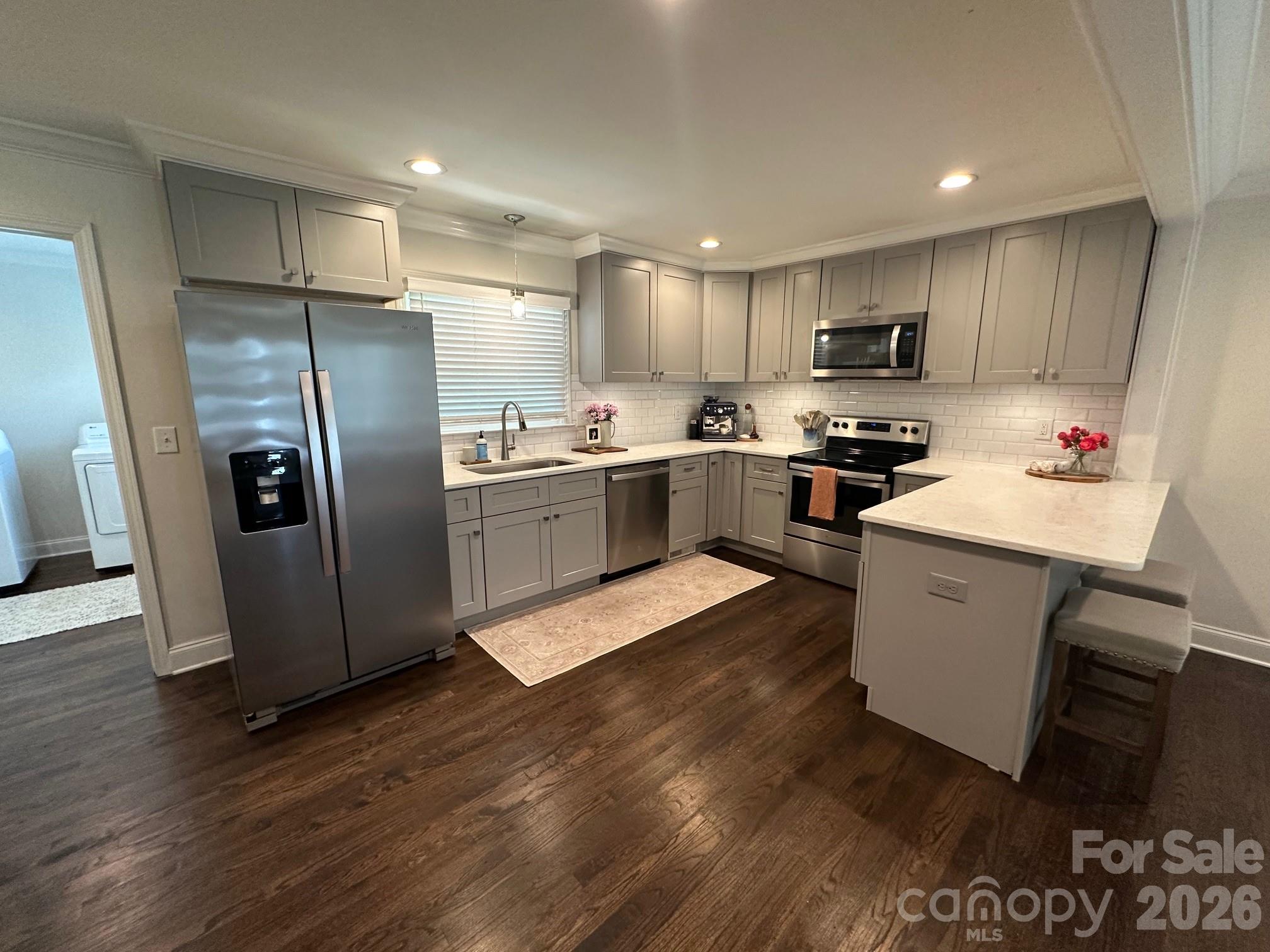 3821 Dunwoody Drive Charlotte NC 28215