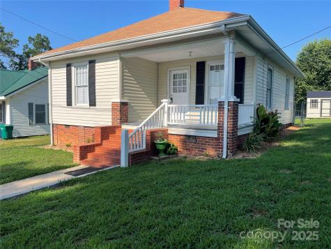 915 Spruce Street Albemarle NC 28001