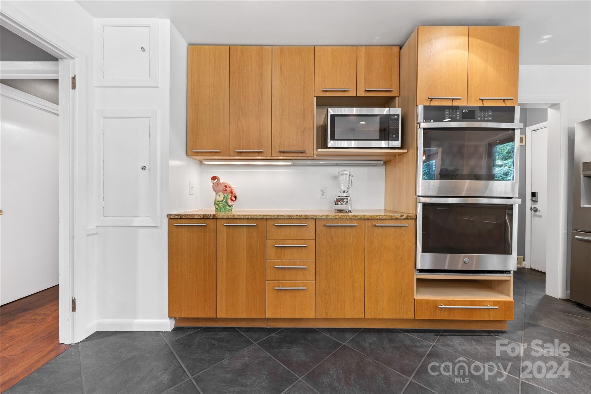 5601 Riviere Drive Charlotte NC 28211