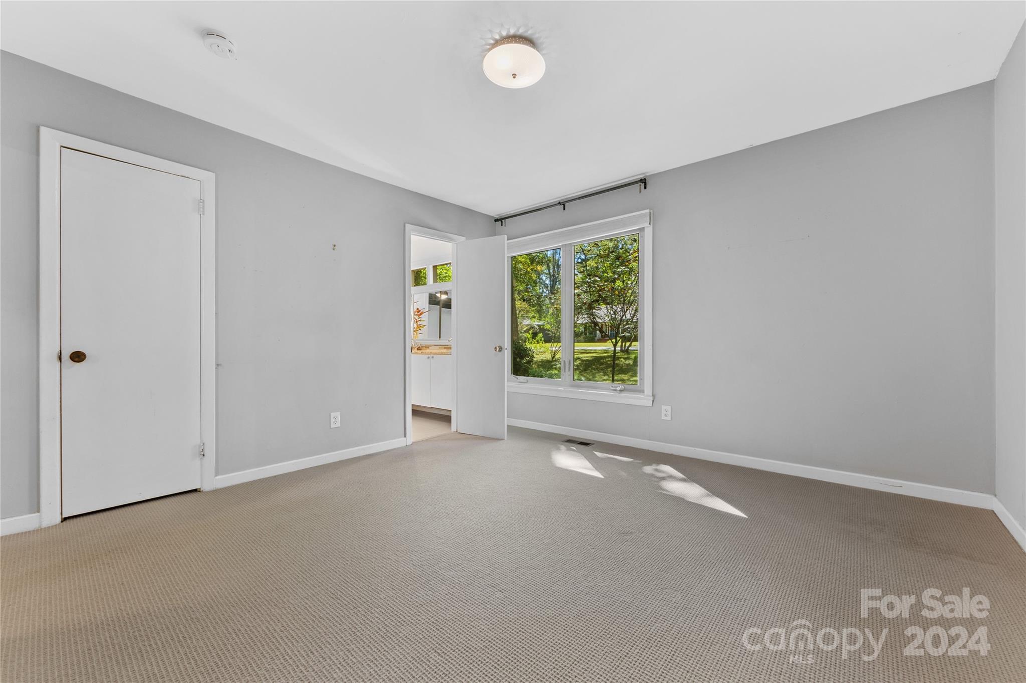 5601 Riviere Drive Charlotte NC 28211