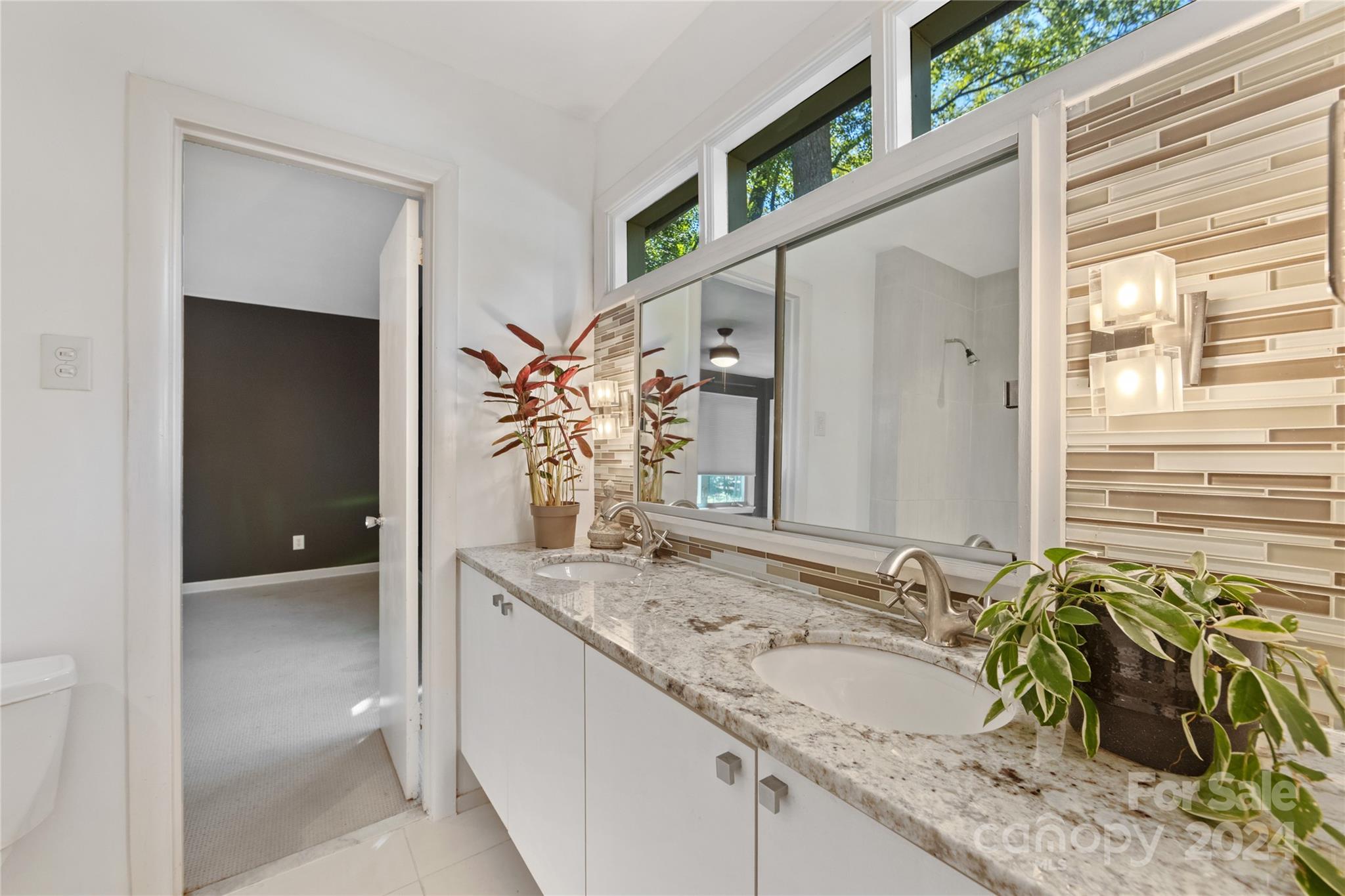 5601 Riviere Drive Charlotte NC 28211