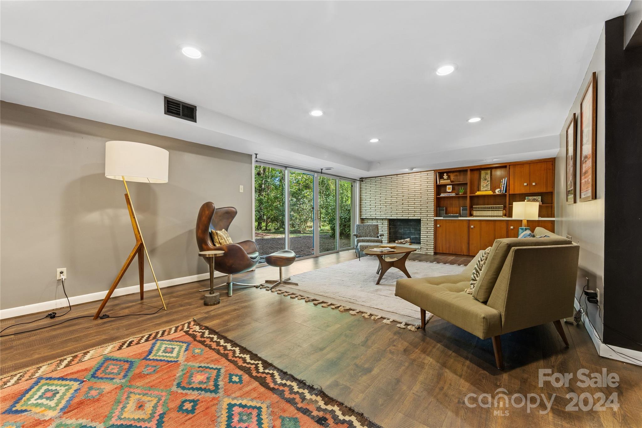 5601 Riviere Drive Charlotte NC 28211