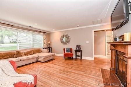 3039 Sunset Drive Charlotte NC 28209