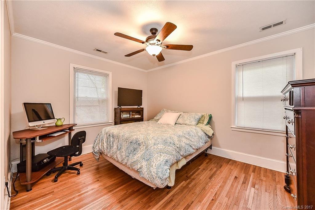 3039 Sunset Drive Charlotte NC 28209