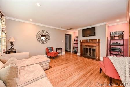 3039 Sunset Drive Charlotte NC 28209