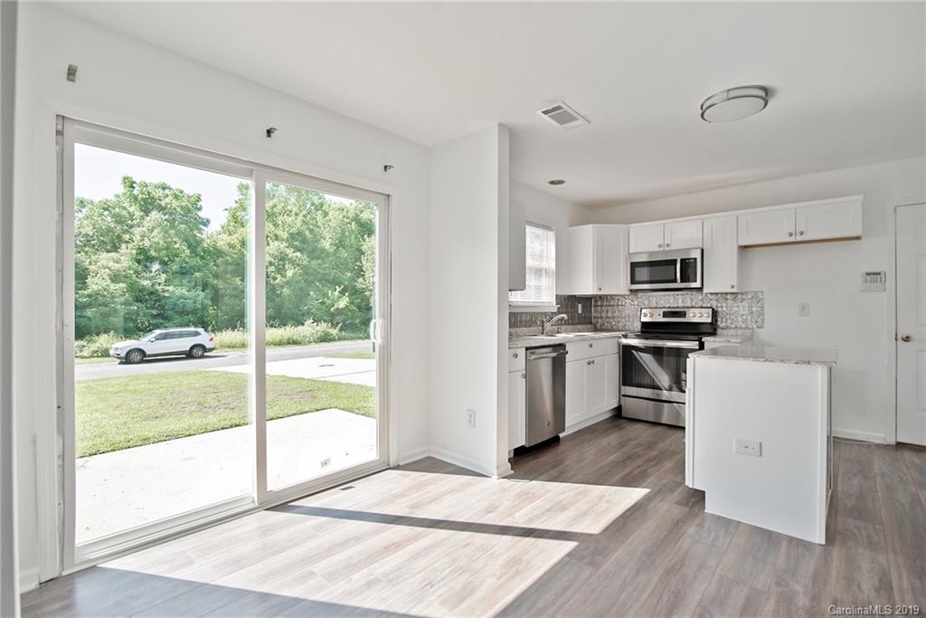9728 Faires Farm Road Charlotte NC 28213