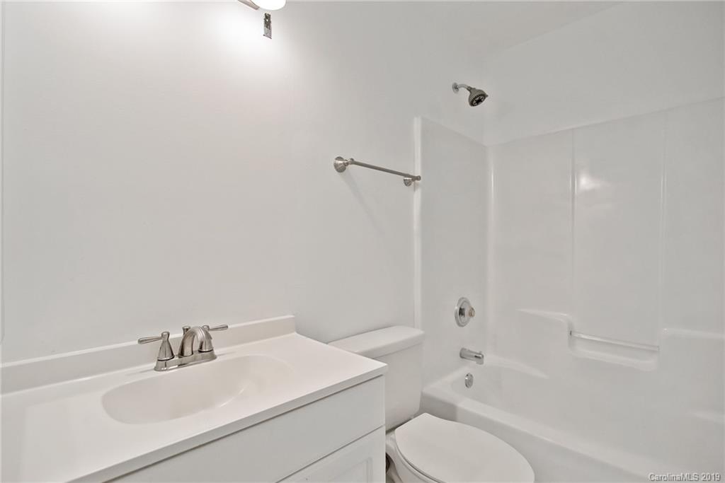 9728 Faires Farm Road Charlotte NC 28213